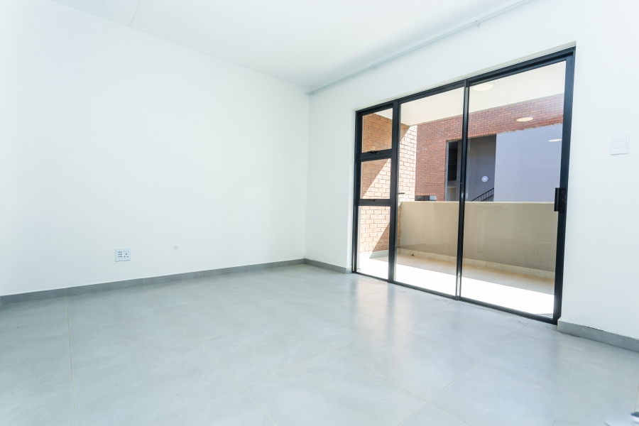 To Let 2 Bedroom Property for Rent in Vorna Valley Gauteng