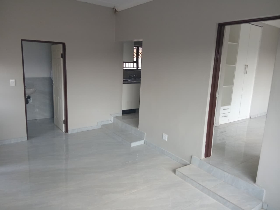 7 Bedroom Property for Sale in Cresslawn Gauteng