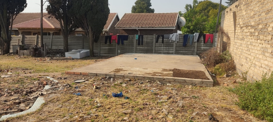 7 Bedroom Property for Sale in Cresslawn Gauteng