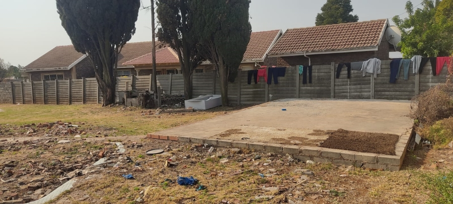 7 Bedroom Property for Sale in Cresslawn Gauteng