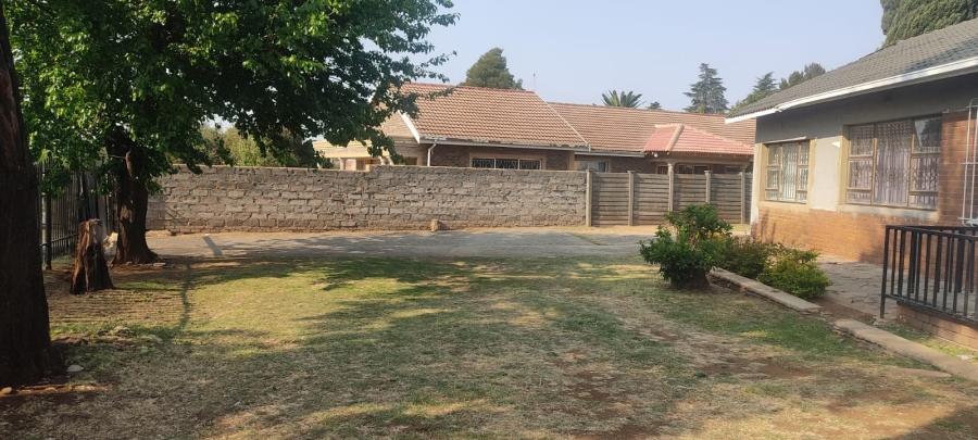 7 Bedroom Property for Sale in Cresslawn Gauteng