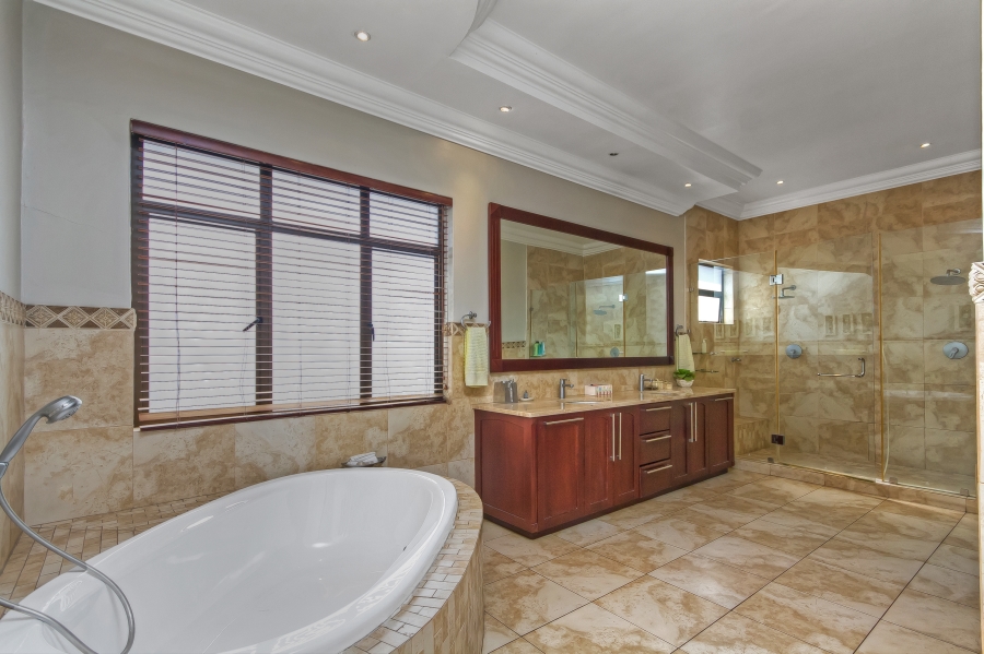 4 Bedroom Property for Sale in Rivonia Gauteng