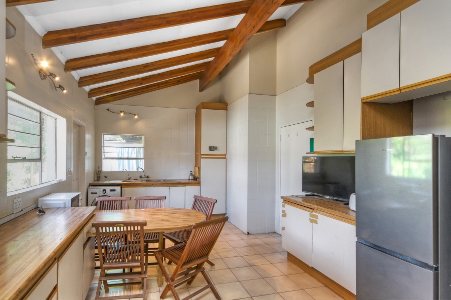 6 Bedroom Property for Sale in Woodmead Gauteng