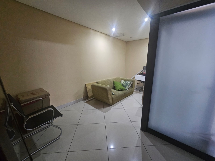 To Let commercial Property for Rent in Mooikloof Gauteng
