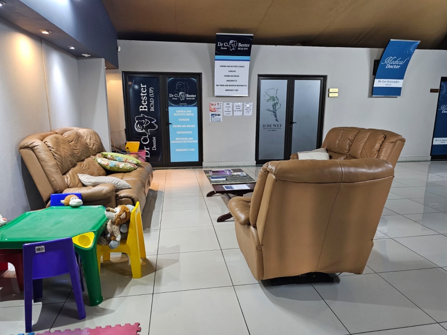 To Let commercial Property for Rent in Mooikloof Gauteng