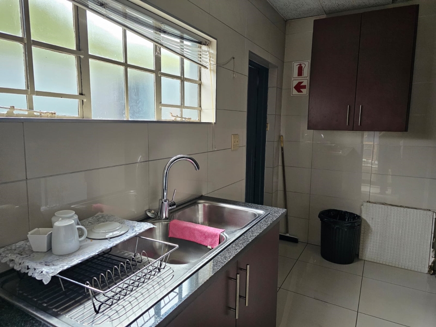 To Let commercial Property for Rent in Mooikloof Gauteng