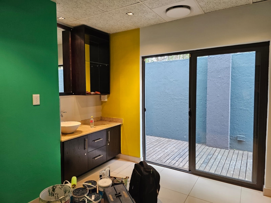 To Let commercial Property for Rent in Mooikloof Gauteng