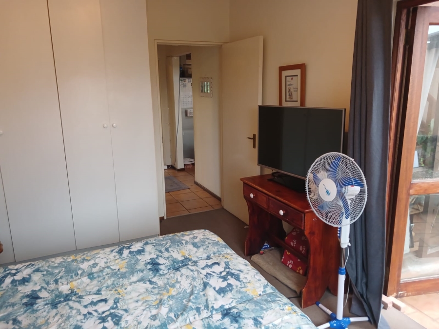 To Let 2 Bedroom Property for Rent in Douglasdale Gauteng