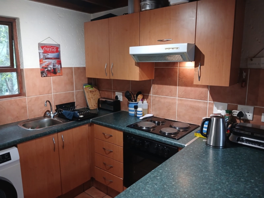 To Let 2 Bedroom Property for Rent in Douglasdale Gauteng