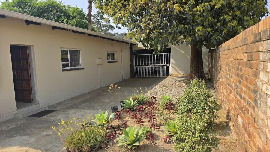 4 Bedroom Property for Sale in Clayville East Gauteng