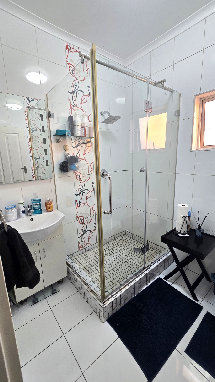 4 Bedroom Property for Sale in Clayville East Gauteng
