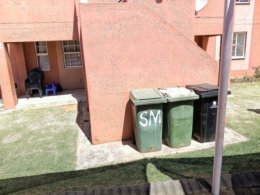 To Let 3 Bedroom Property for Rent in Meyersdal Gauteng