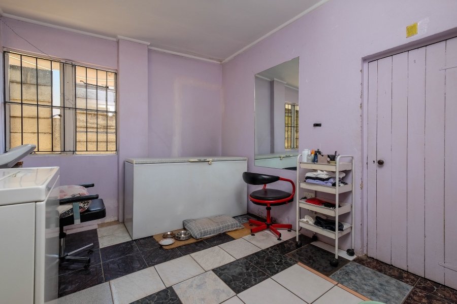 4 Bedroom Property for Sale in Florida Gauteng
