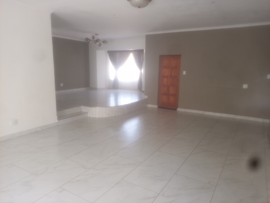 3 Bedroom Property for Sale in Union Gauteng