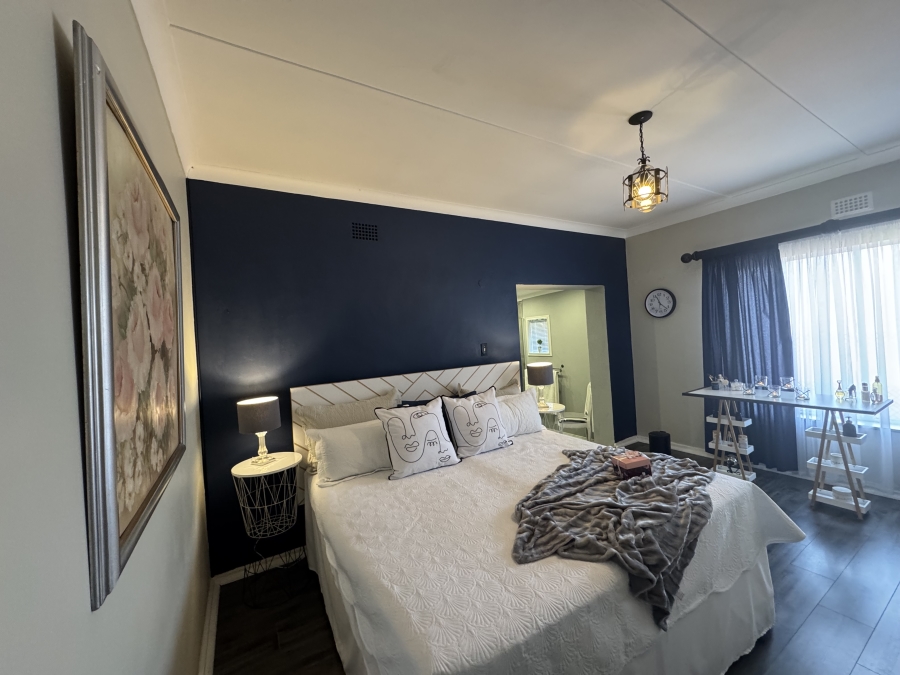 3 Bedroom Property for Sale in South Crest Gauteng