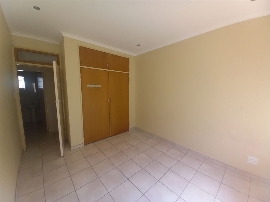 4 Bedroom Property for Sale in Garsfontein Gauteng