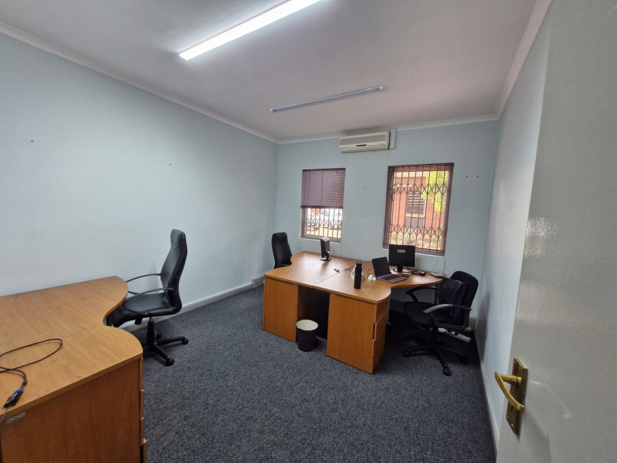 To Let commercial Property for Rent in Die Hoewes Gauteng