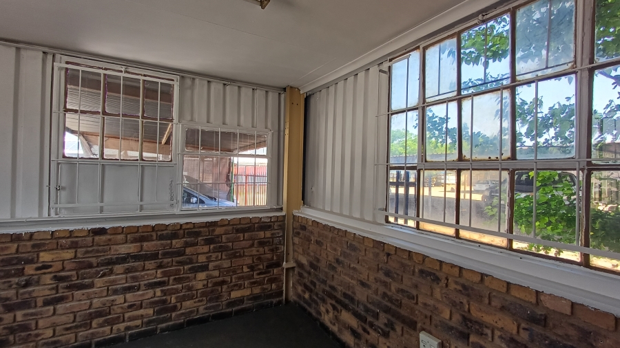 To Let commercial Property for Rent in Meyerton Park Gauteng