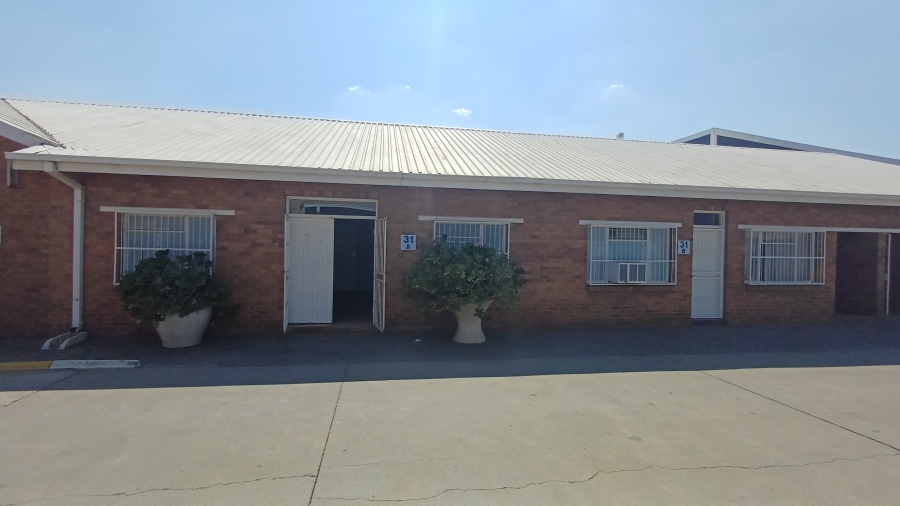 To Let commercial Property for Rent in Meyerton Park Gauteng