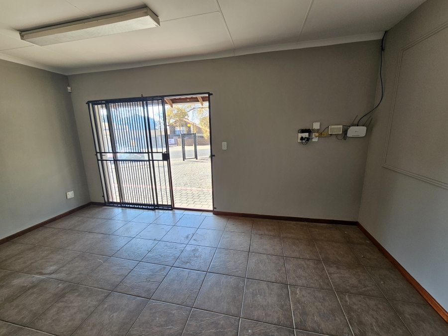 Commercial Property for Sale in Rooihuiskraal Gauteng