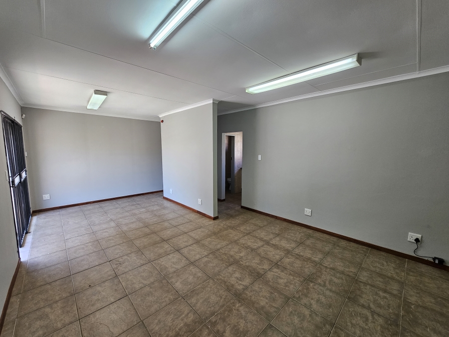 Commercial Property for Sale in Rooihuiskraal Gauteng