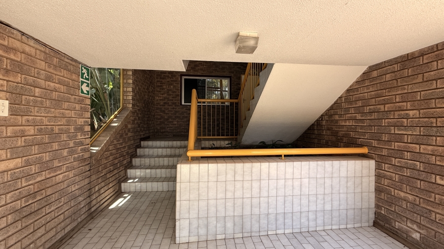 To Let commercial Property for Rent in Hennopspark Gauteng
