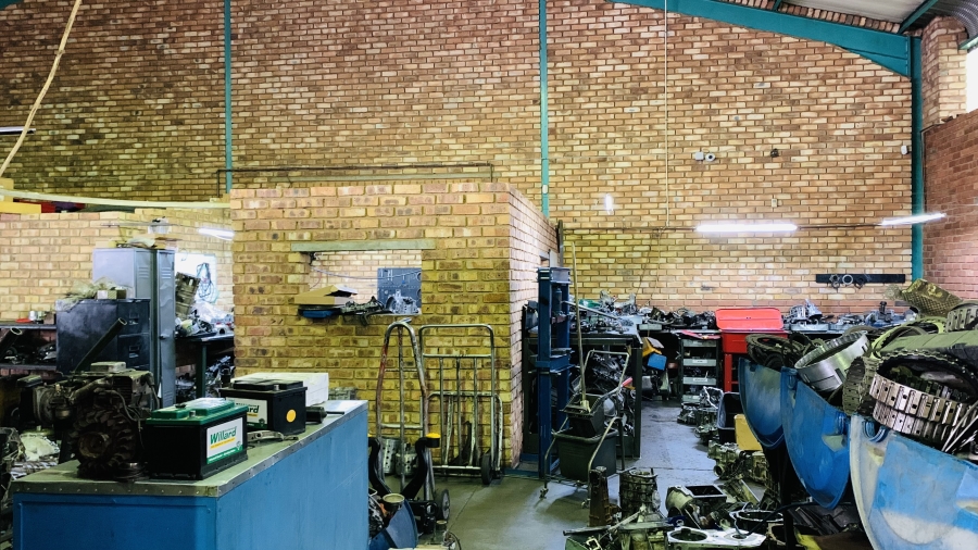 To Let commercial Property for Rent in Hennopspark Gauteng