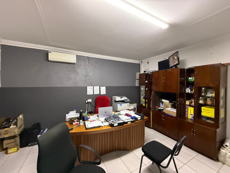 Commercial Property for Sale in Bezuidenhout Valley Gauteng
