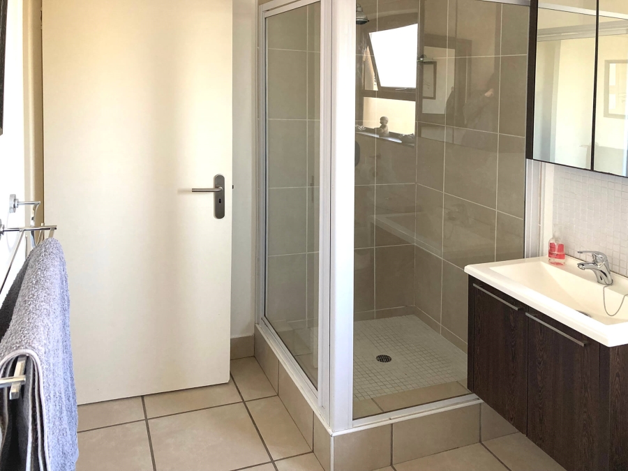 To Let 1 Bedroom Property for Rent in Bryanston Gauteng