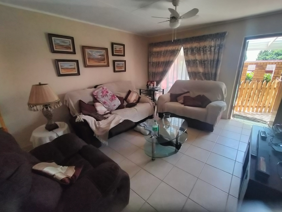 2 Bedroom Property for Sale in Amandasig Gauteng