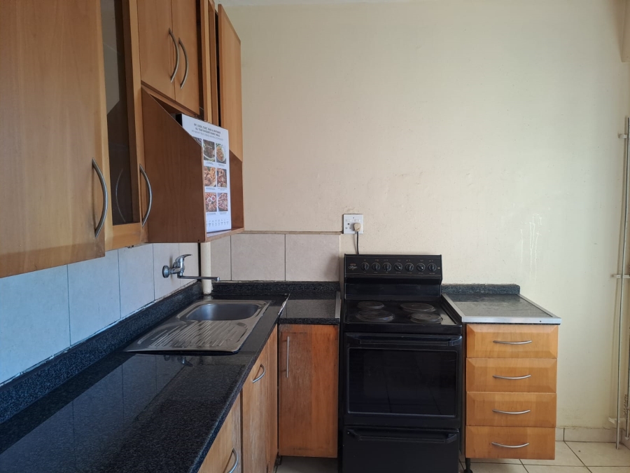 1 Bedroom Property for Sale in Rosettenville Gauteng