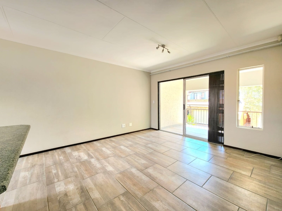 To Let 2 Bedroom Property for Rent in Wilgeheuwel Gauteng