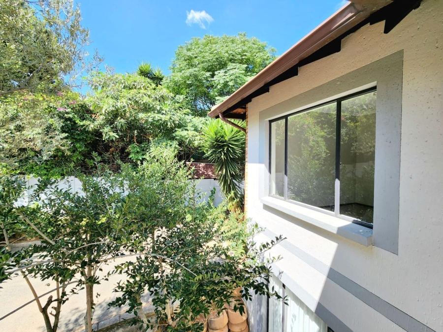To Let 2 Bedroom Property for Rent in Wilgeheuwel Gauteng