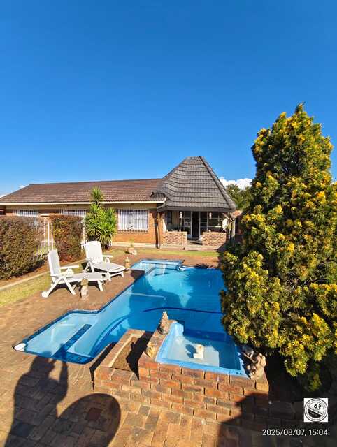 3 Bedroom Property for Sale in Vanderbijlpark SE 6 Gauteng