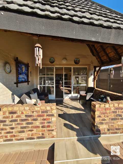 3 Bedroom Property for Sale in Vanderbijlpark SE 6 Gauteng