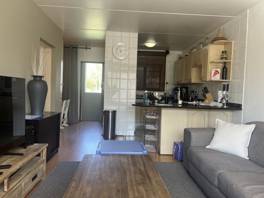 1 Bedroom Property for Sale in Bedfordview Gauteng