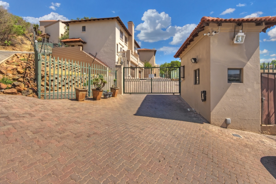 3 Bedroom Property for Sale in Winchester Hills Gauteng