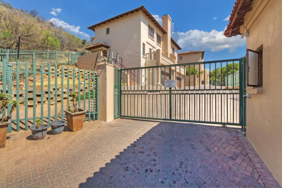 3 Bedroom Property for Sale in Winchester Hills Gauteng