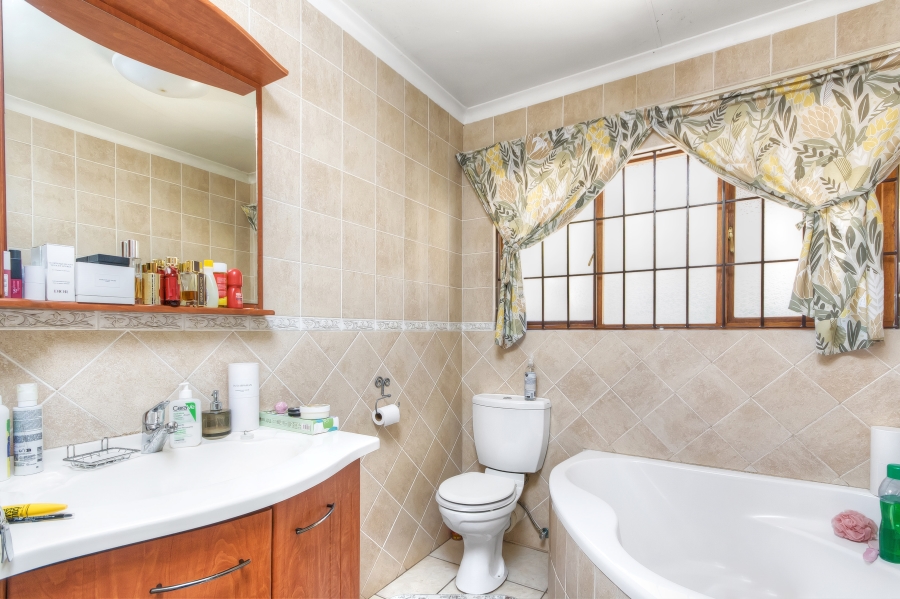3 Bedroom Property for Sale in Winchester Hills Gauteng