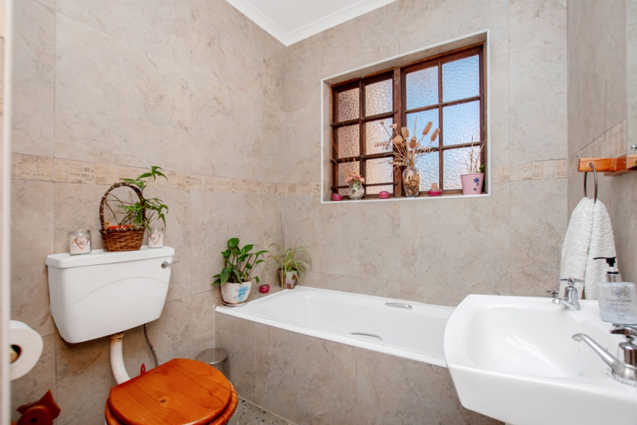 3 Bedroom Property for Sale in Elandshaven Gauteng