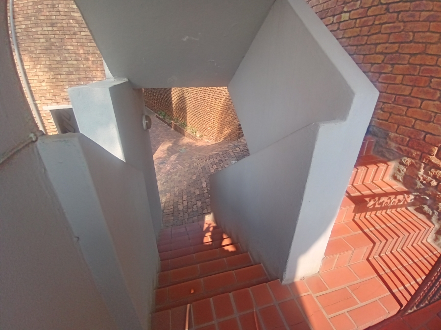 1 Bedroom Property for Sale in Bassonia Gauteng