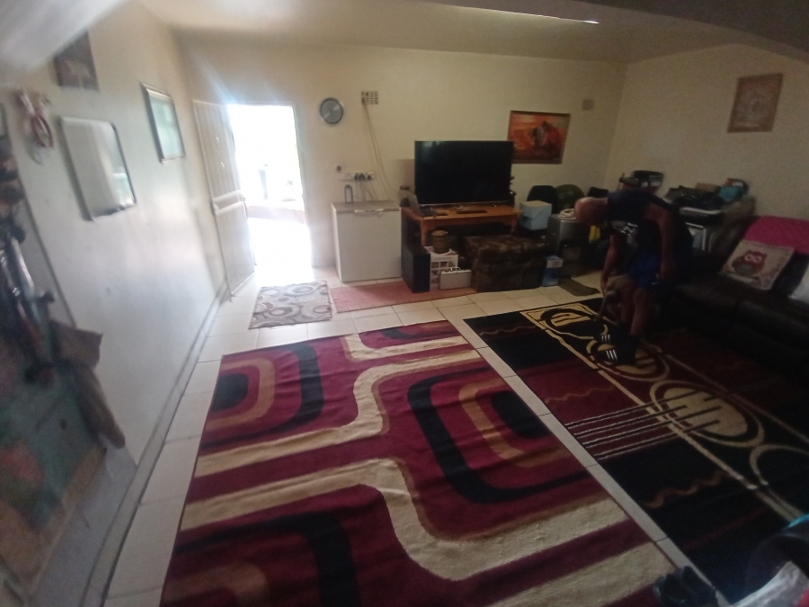 4 Bedroom Property for Sale in Mondeor Gauteng