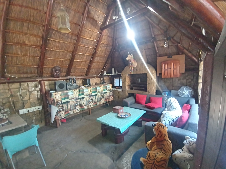 6 Bedroom Property for Sale in Winchester Hills Gauteng
