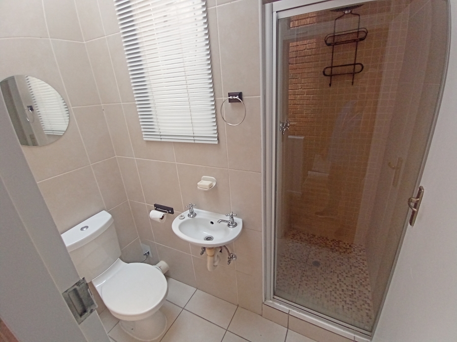 2 Bedroom Property for Sale in The Hill Gauteng