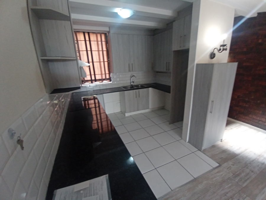 2 Bedroom Property for Sale in The Hill Gauteng
