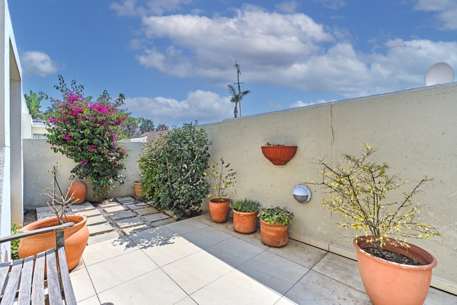 2 Bedroom Property for Sale in Morningside Gauteng