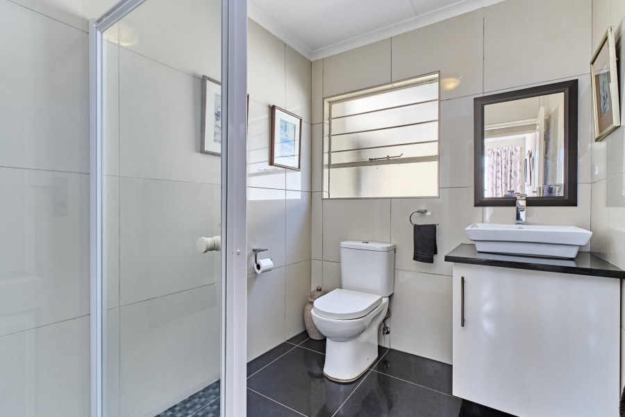 2 Bedroom Property for Sale in Morningside Gauteng