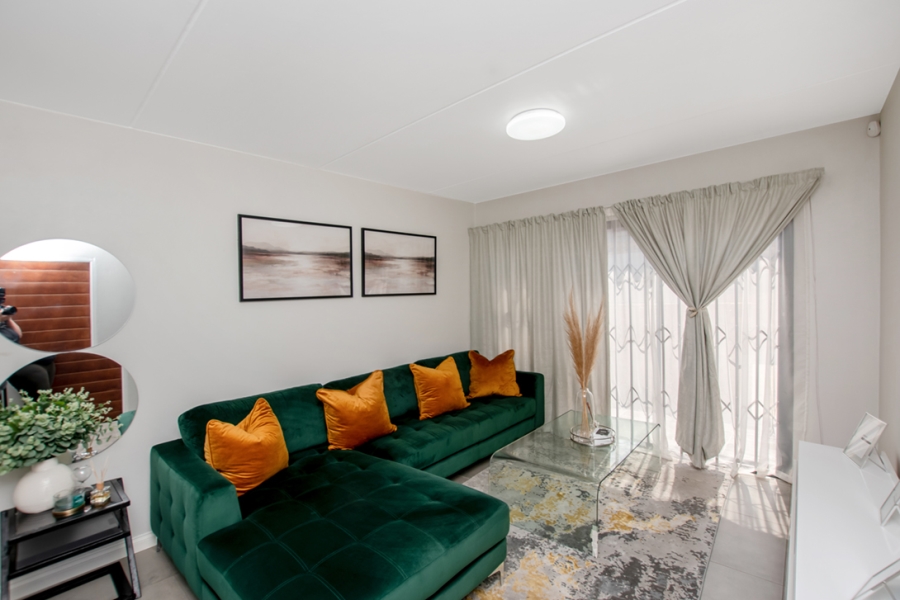 3 Bedroom Property for Sale in Witpoortjie AH Gauteng