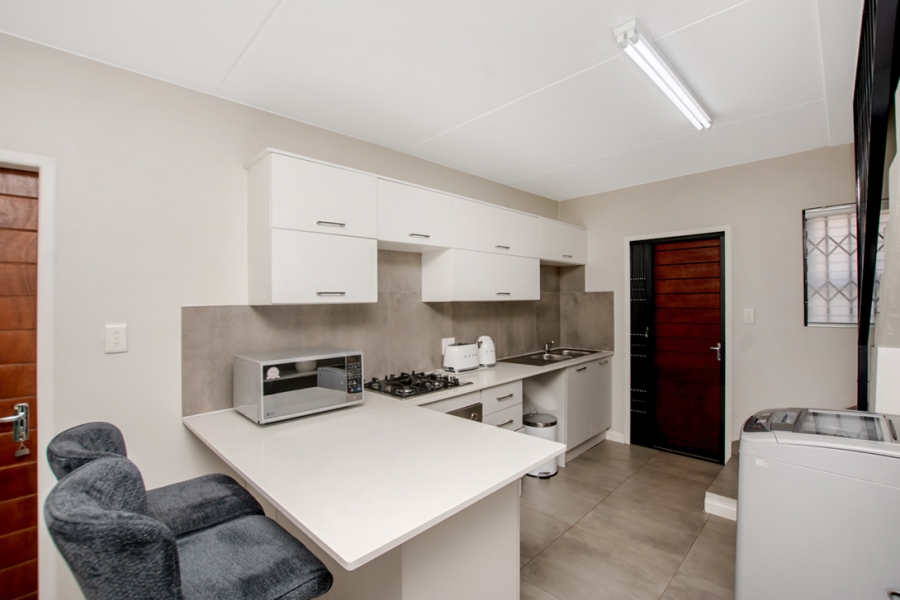 3 Bedroom Property for Sale in Witpoortjie AH Gauteng