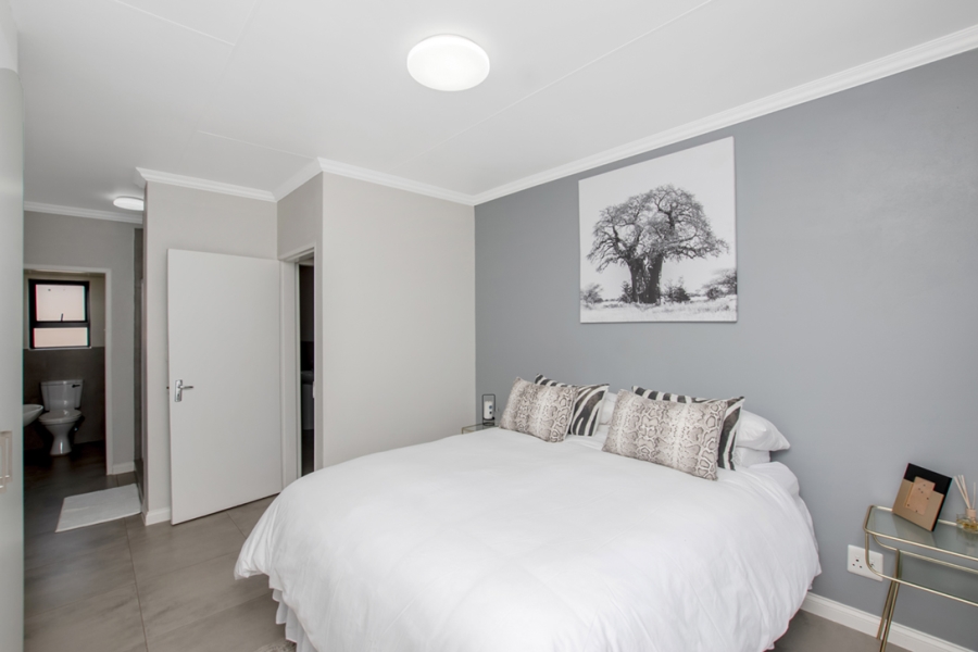 3 Bedroom Property for Sale in Witpoortjie AH Gauteng